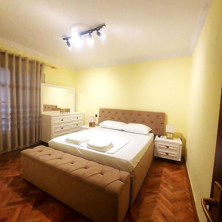 Apartamento Fun House Serenity Tirana Exterior foto